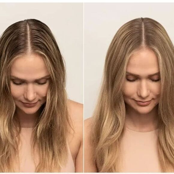 Living Proof Perfect Hair Day Dry Shampoo - Picture 4 of 10